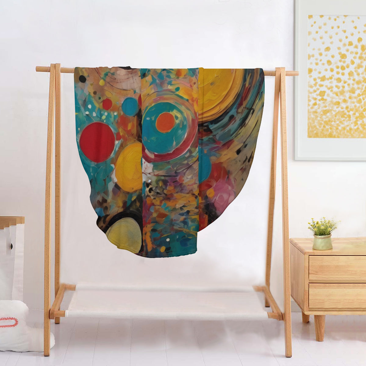 Crazy Design Single-Sided Printed Round Blanket | 280GSM Flannel