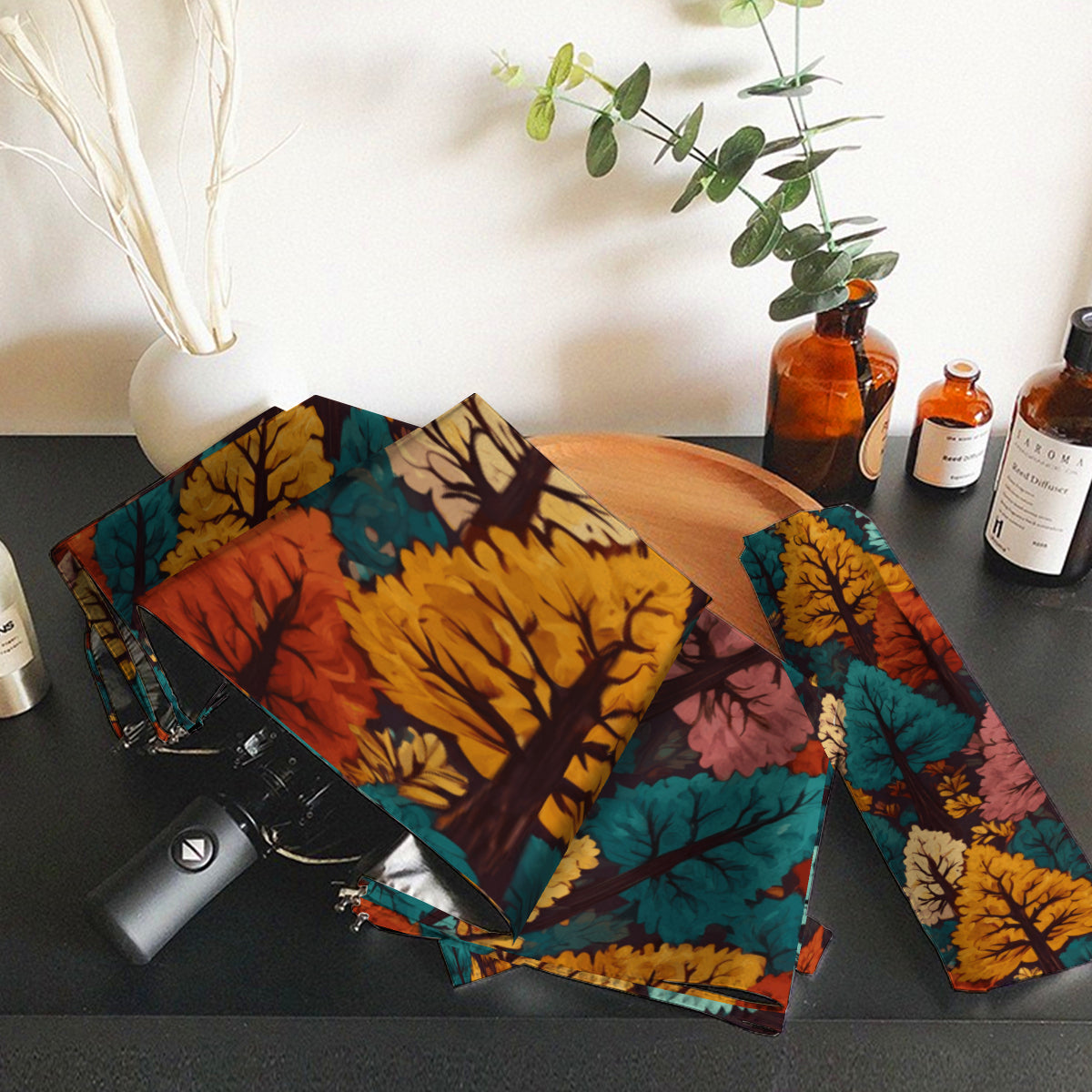 Beautiful Floral Automatic Tri-Fold Black Rubber Umbrella (Outside Printing)|Polyester