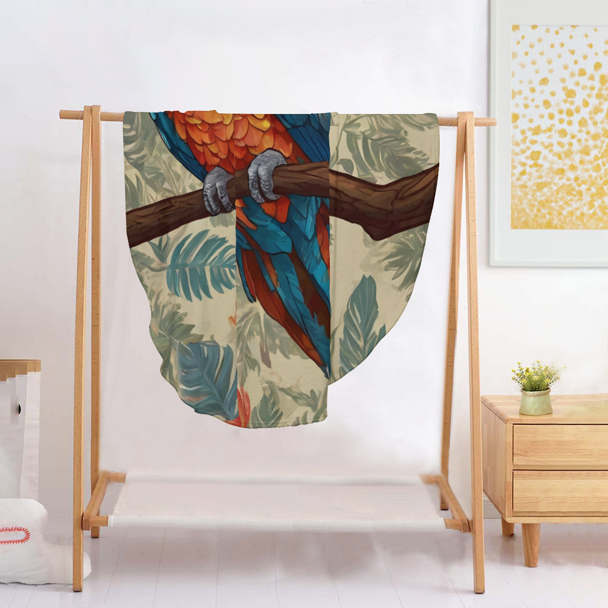 Parrot Design Single-Sided Printed Round Blanket | 280GSM Flannel